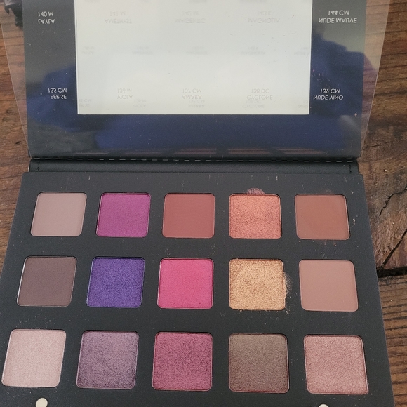 Natasha denona lilas palette - Picture 2 of 2